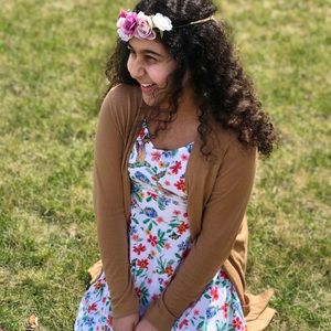 Meet your Posher, Haliz